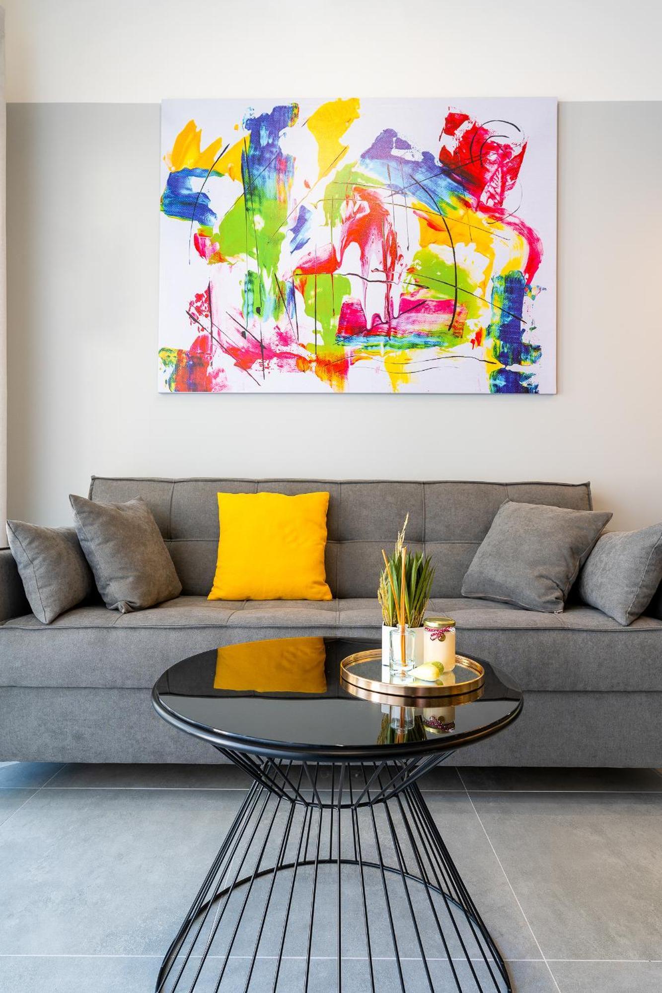 Theo's Cozy Apartment's Near Athens Airport Apartment *