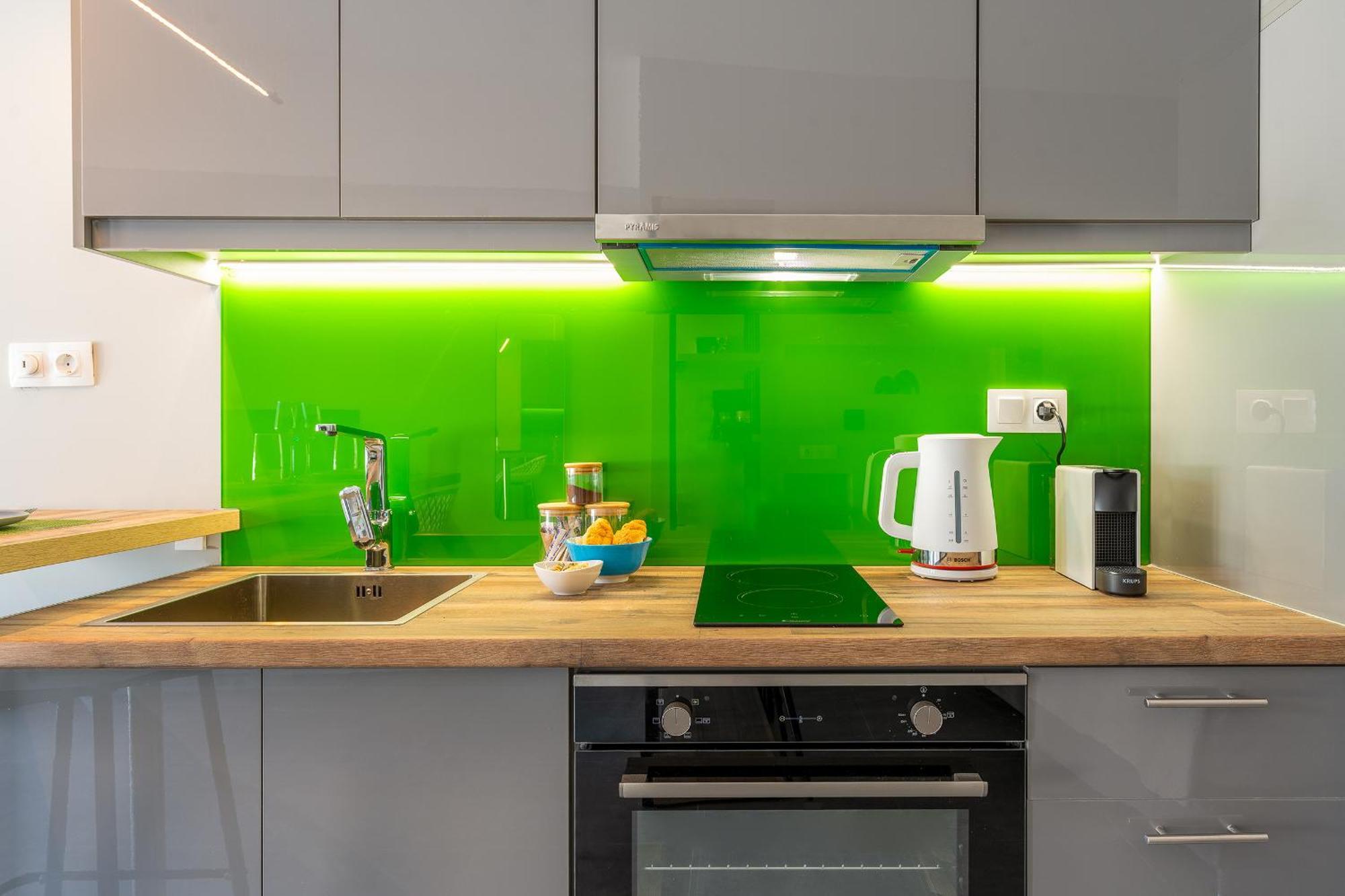 Daire Theo's Cozy Apartment's Near Athens Airport *