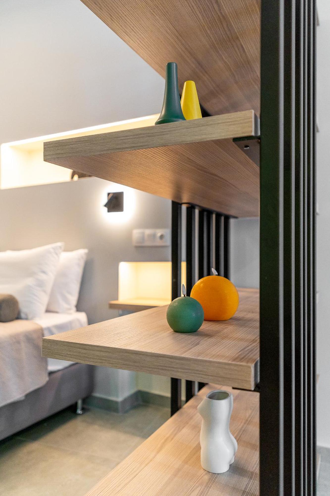 Theo's Cozy Apartment's Near Athens Airport
